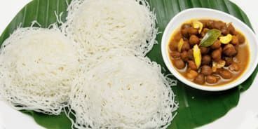 Idiyappam And Kadala Curry