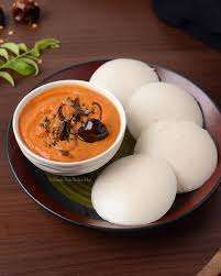 Idli and chutney in Mumbai
